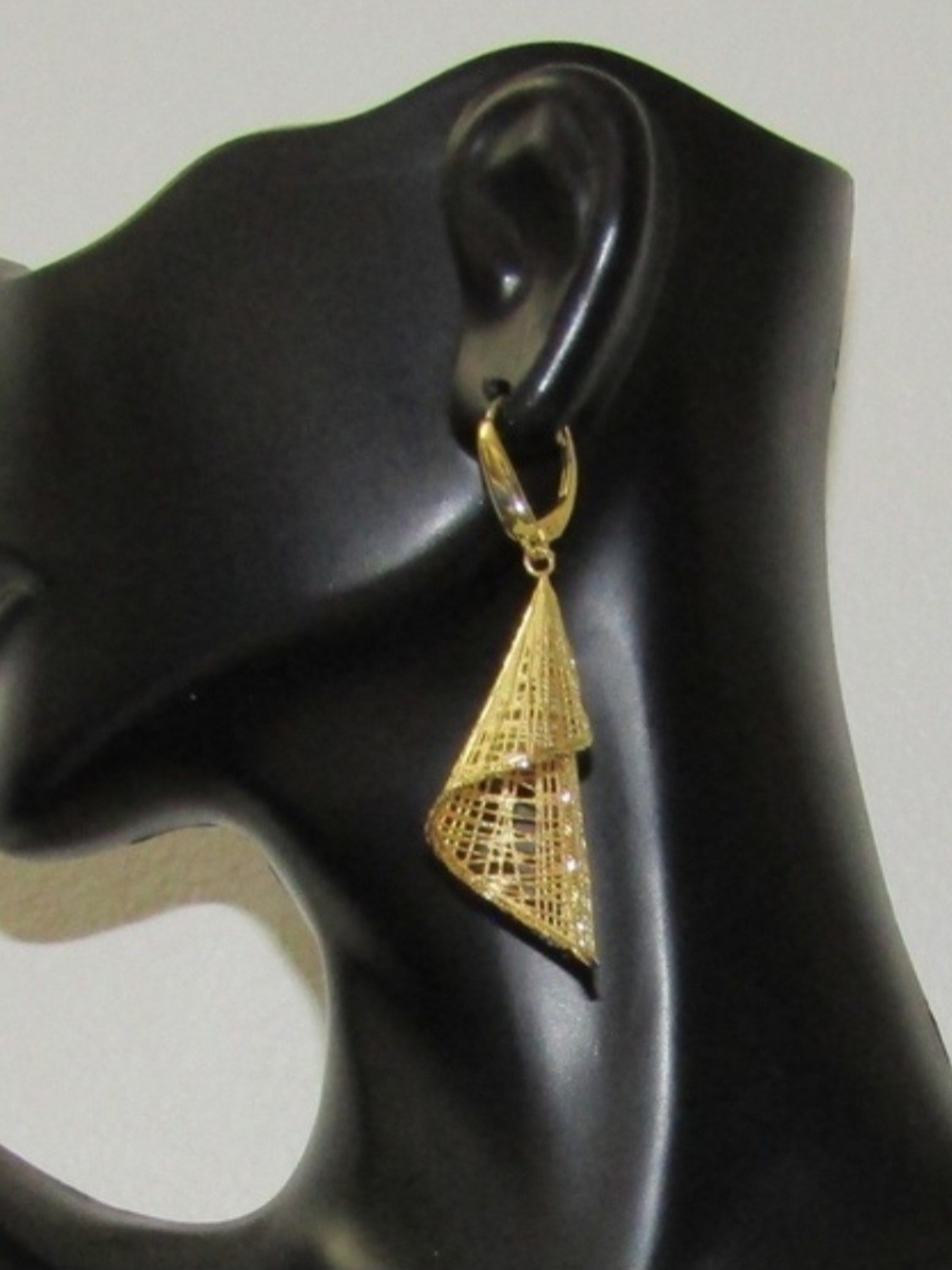 14k Gold Earrings - Picture 6 of 6